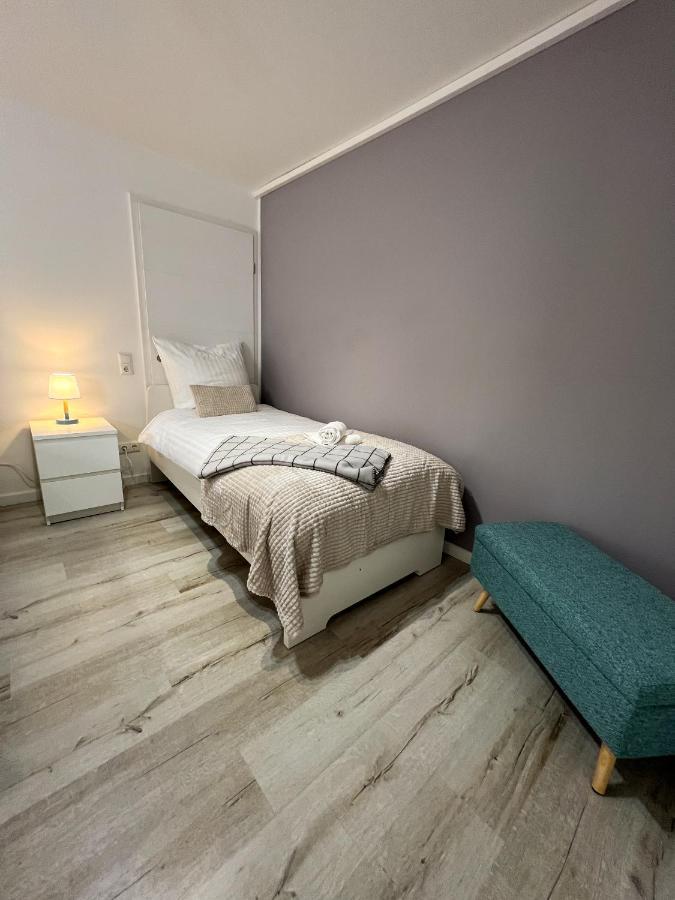 Home Inn Apartments - 201 Minden  Eksteriør billede