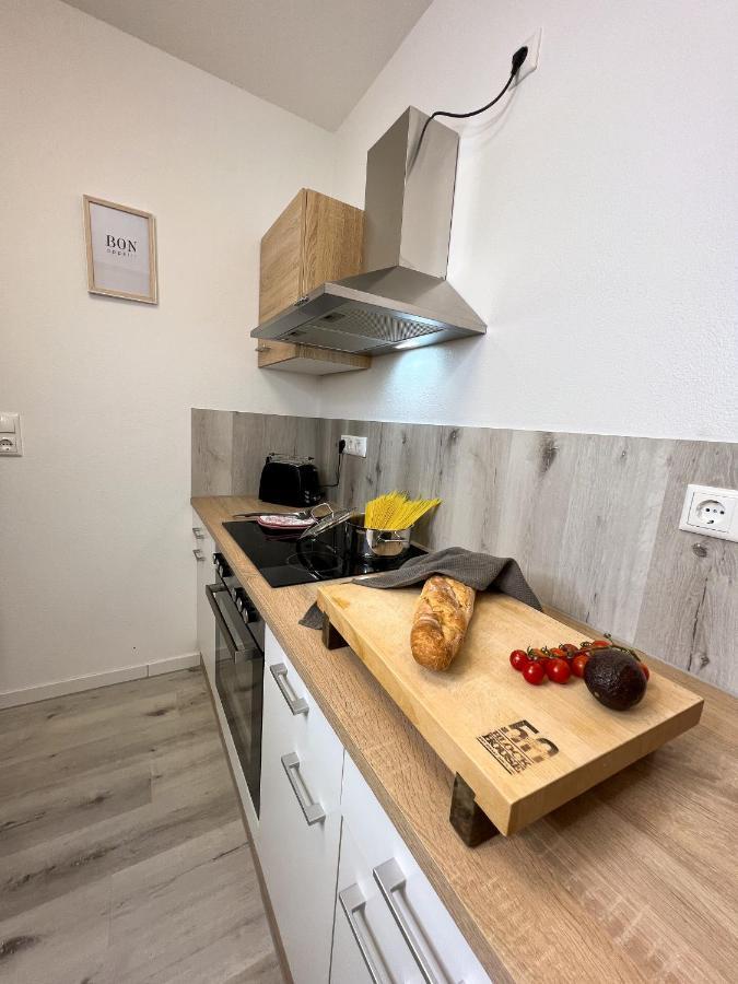 Home Inn Apartments - 201 Minden  Eksteriør billede